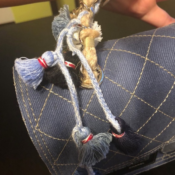 Handbag - Picture 3 of 3